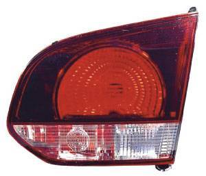 Feu arrière intérieur droit VOLKSWAGEN GOLF VI 2008-2012, rouge/fumé, (type Hella), partie sur hayon